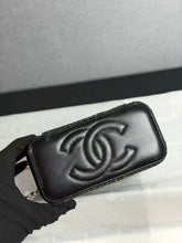 Load image into Gallery viewer, Mini Raffia Vanity
