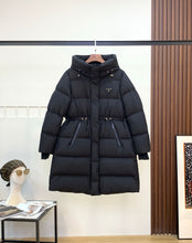 Load image into Gallery viewer, Logo Parka
