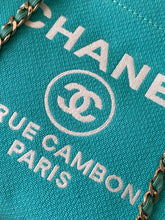 Load image into Gallery viewer, Deauville Tote
