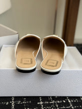 Load image into Gallery viewer, Leather Loafers
