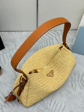 Load image into Gallery viewer, Aimee Shoulder Bag
