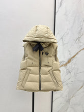 Load image into Gallery viewer, Logo Gilet
