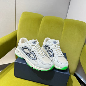 B30 Trainers