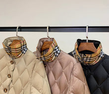 Load image into Gallery viewer, Quilted Jacket
