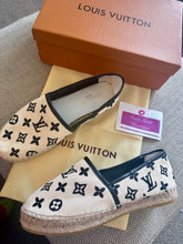Load image into Gallery viewer, Logo Espadrilles
