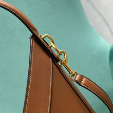 Load image into Gallery viewer, Y Bucket Bag
