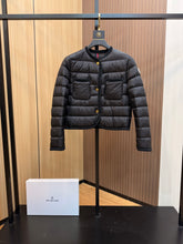 Load image into Gallery viewer, Aristeo Jacket
