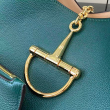 Load image into Gallery viewer, Maxi Softbit Bag
