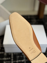 Load image into Gallery viewer, Leather Loafers

