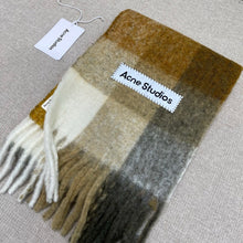 Load image into Gallery viewer, Wool Scarf
