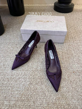 Load image into Gallery viewer, Love Mesh Pumps
