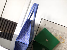 Load image into Gallery viewer, Villette Tote
