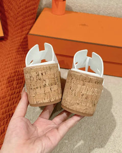 Eze Sandals