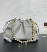 Load image into Gallery viewer, Flamenco Clutch
