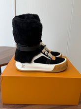 Load image into Gallery viewer, Fur Trainer Boots
