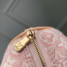 Load image into Gallery viewer, Papillon Bag
