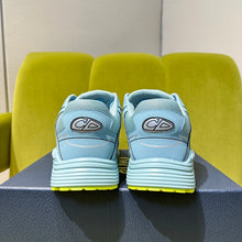Load image into Gallery viewer, B30 Trainers
