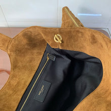 Load image into Gallery viewer, Icare Small Tote
