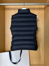 Load image into Gallery viewer, Ghany Gilet
