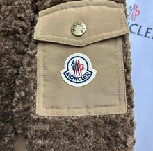 Load image into Gallery viewer, Coligny Teddy Jacket
