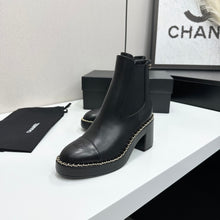 Load image into Gallery viewer, Leather Boots
