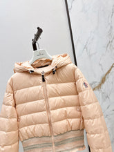 Load image into Gallery viewer, Jeypore Jacket
