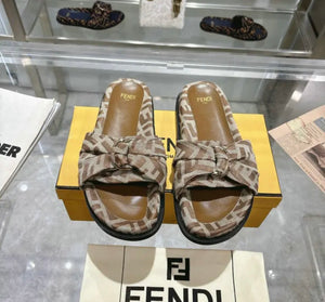 Feel Sandals