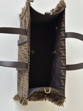 Load image into Gallery viewer, Summer Tote
