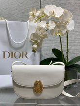 Load image into Gallery viewer, Medilion Flap Bag
