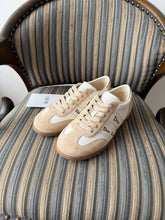 Load image into Gallery viewer, Ribbon Trainers
