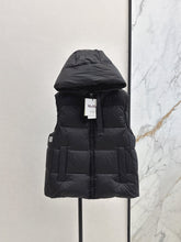 Load image into Gallery viewer, The Cube Gilet
