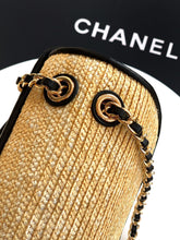 Load image into Gallery viewer, Raffia Classic Flap
