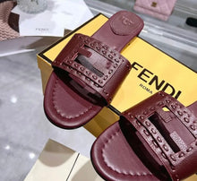 Load image into Gallery viewer, Baguette Sandals
