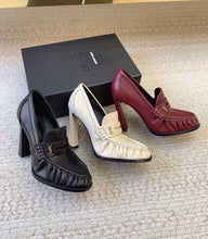 Load image into Gallery viewer, Le Loafer
