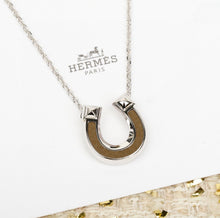 Load image into Gallery viewer, Horseshoe Necklace
