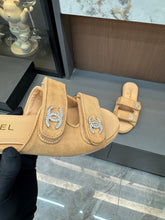 Load image into Gallery viewer, CC Sandals
