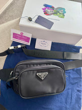 Load image into Gallery viewer, Nylon Belt Bag
