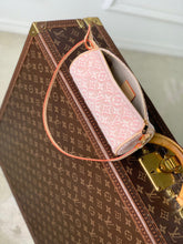 Load image into Gallery viewer, Papillon Bag
