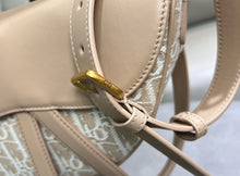 Load image into Gallery viewer, Saddle Bag
