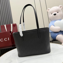 Load image into Gallery viewer, Tribeca Tote Small
