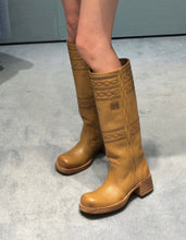 Load image into Gallery viewer, Leather Boots
