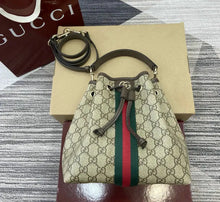 Load image into Gallery viewer, Ophidia Bucket Bag
