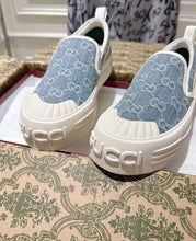 Load image into Gallery viewer, GG Trainers
