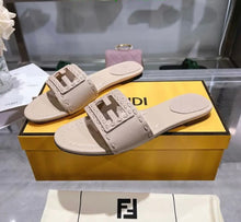Load image into Gallery viewer, Baguette Sandals
