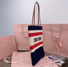 Load image into Gallery viewer, Crochet Tote
