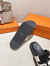 Load image into Gallery viewer, Chypre Sandals
