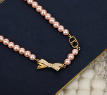 Load image into Gallery viewer, Pearl Necklace
