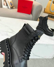 Load image into Gallery viewer, Rockstud Boots

