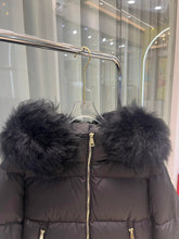 Load image into Gallery viewer, Laichefur Jacket

