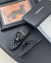 Load image into Gallery viewer, CC Sandals
